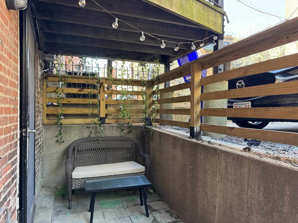 1 bed, 1 bath apartment for rent at 519 Columbus Ave Unit 1, South End — photo 9 of 10