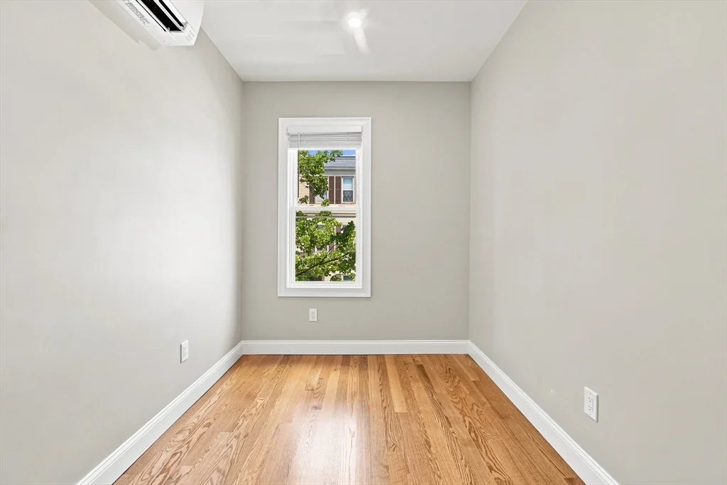 2 bed, 1 bath apartment for rent at 519 E 3rd Unit 2, South Boston — photo 9 of 21