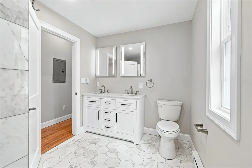 2 bed, 1 bath apartment for rent at 519 E 3rd Unit 2, South Boston — photo 16 of 21