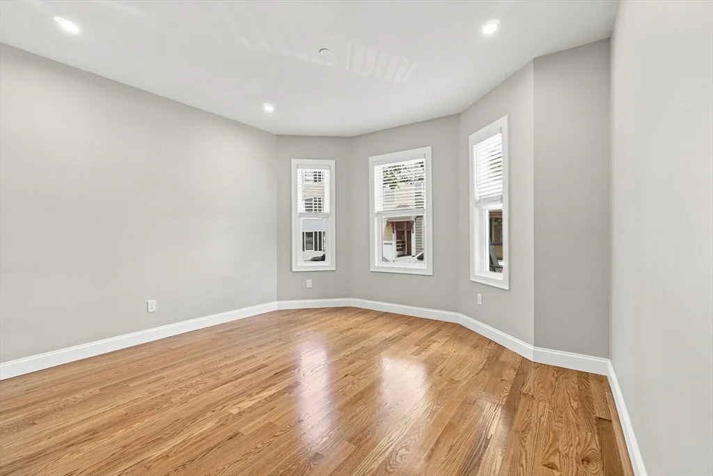 2 bed, 1 bath apartment for rent at 519 E 3rd Unit 2, South Boston — photo 12 of 21