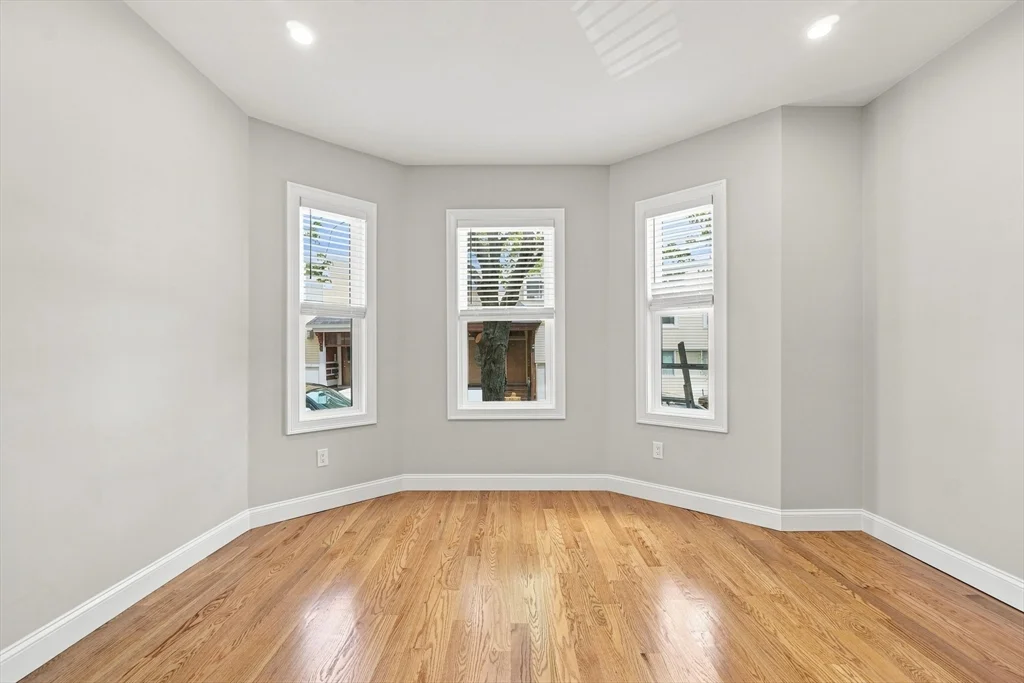 2 bed, 1 bath apartment for rent at 519 E 3rd Unit 2, South Boston — photo 13 of 21
