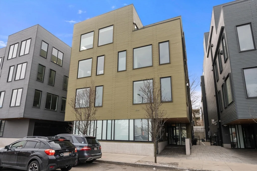 2 bed, 2 bath apartment for rent at 519 East 1st St Unit 4, South Boston — photo 16 of 16