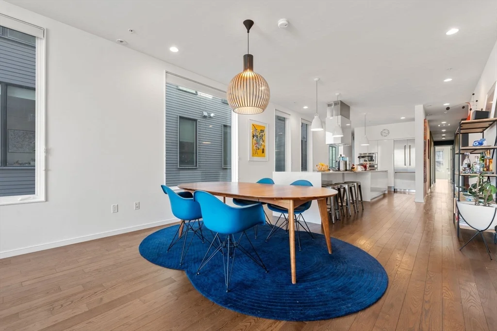 2 bed, 2 bath apartment for rent at 519 East 1st St Unit 4, South Boston — photo 6 of 16