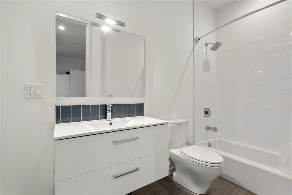 2 bed, 2 bath apartment for rent at 519 East 1st St Unit 4, South Boston — photo 12 of 16