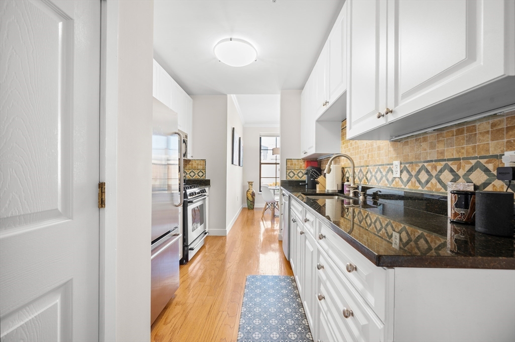 2 bed, 2 bath apartment for rent at 519 Harrison Ave Unit 613, South End — photo 9 of 18