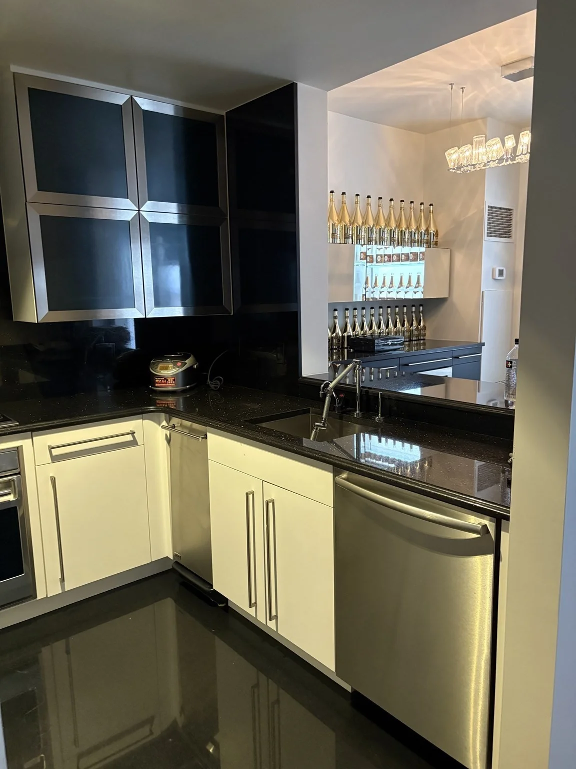 2 bed, 2 bath apartment for rent at 519 Harrison Ave Unit D219, South End — photo 13 of 21