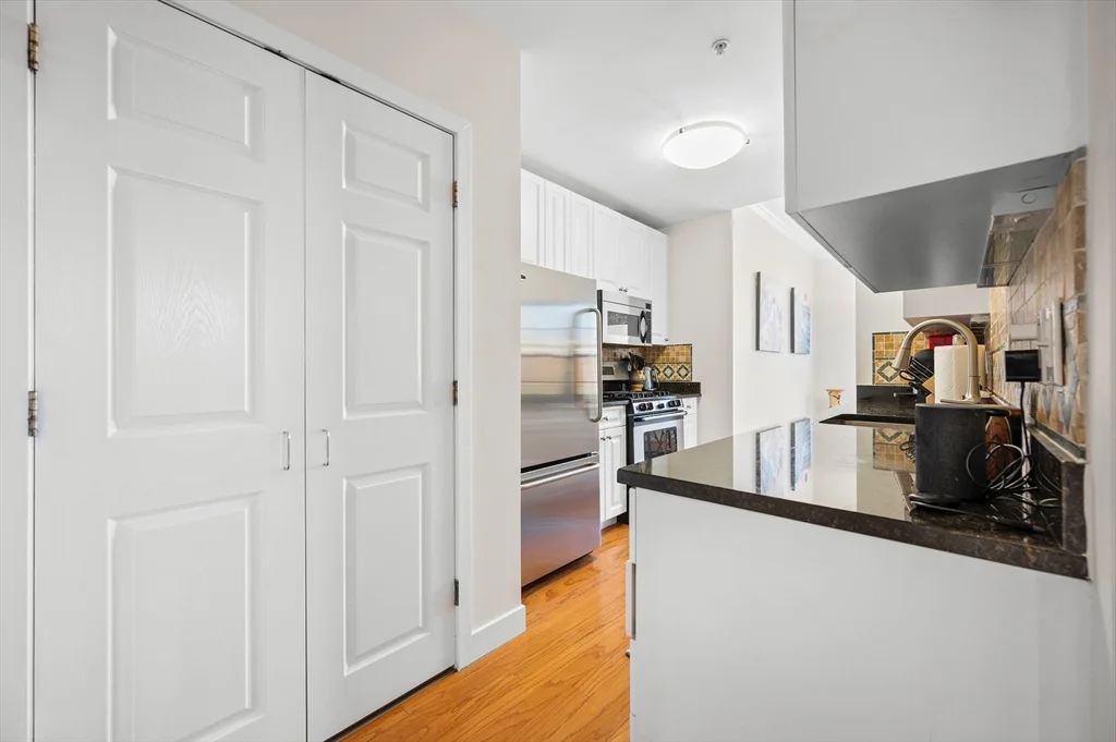 2 bed, 2 bath apartment for rent at 519 Harrison Ave Unit D613, South End — photo 10 of 21