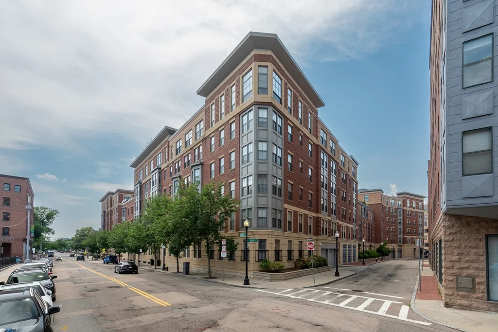 2 bed, 2 bath apartment for rent at 519 Harrison Ave Unit D613, South End — photo 21 of 21
