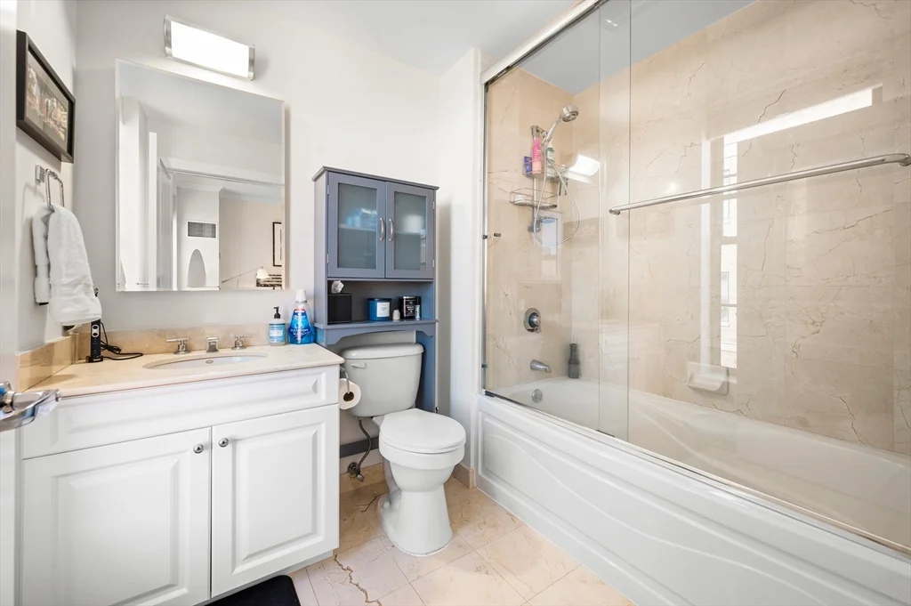 2 bed, 2 bath apartment for rent at 519 Harrison Ave Unit D613, South End — photo 18 of 21