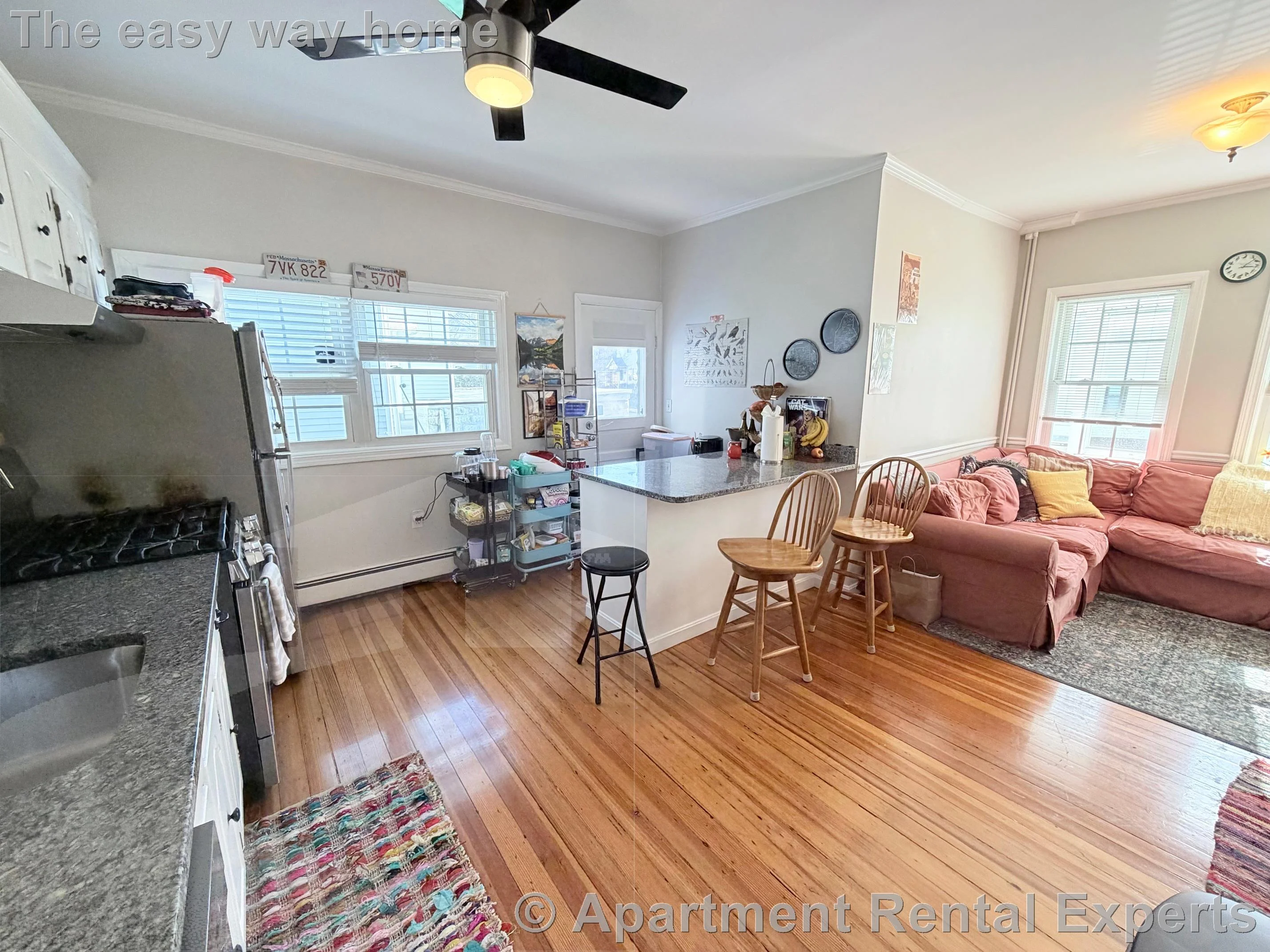 4 bed, 2 bath apartment for rent at 519 Main St Unit 1, Magoun Square — photo 5 of 22