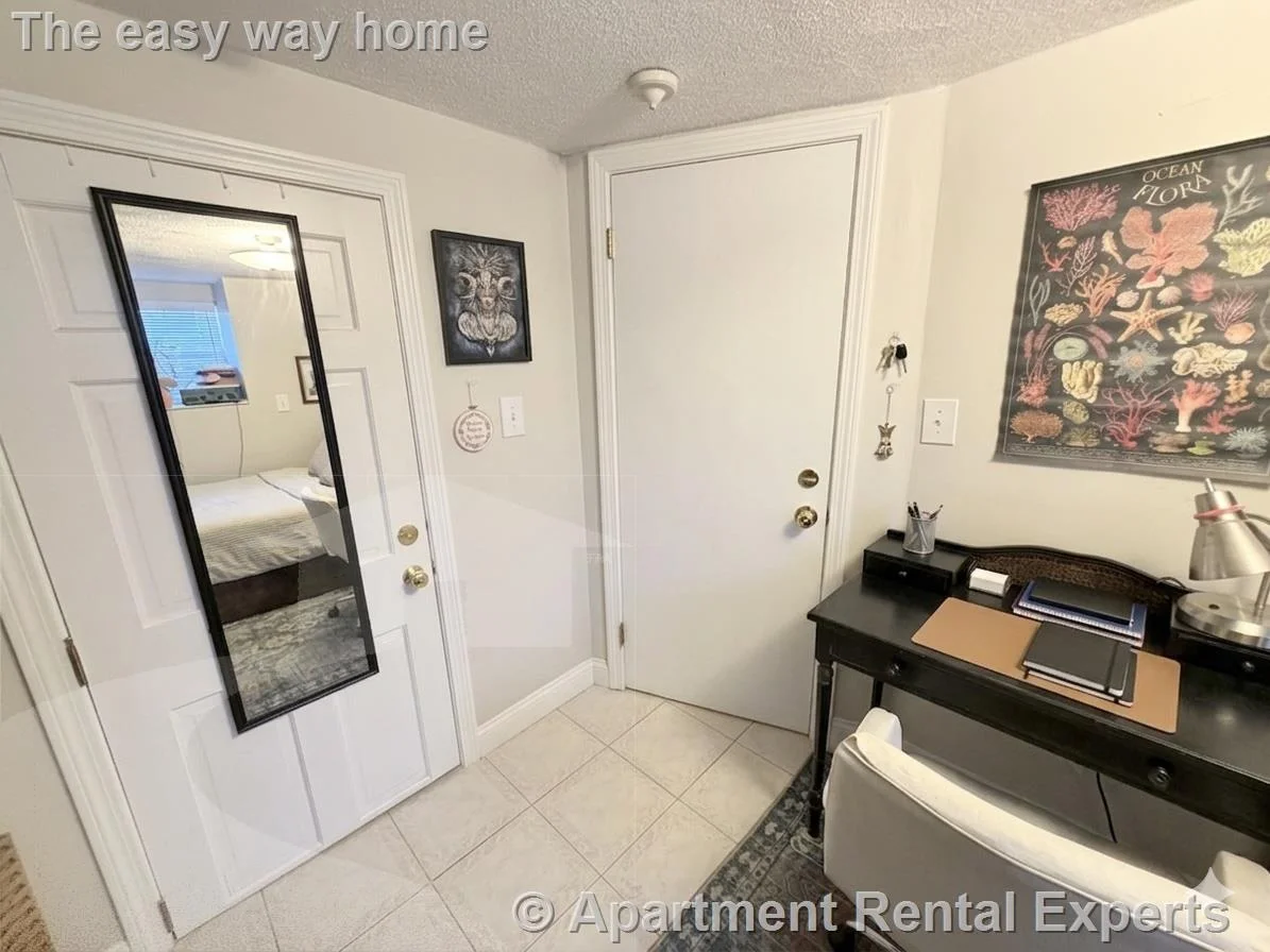 4 bed, 2 bath apartment for rent at 519 Main St Unit 1, Magoun Square — photo 15 of 22