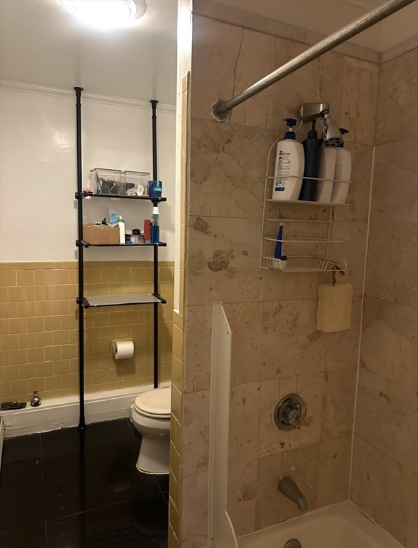 3 bed, 2 bath apartment for rent at 519 Massachusetts Ave Unit 1, Roxbury — photo 12 of 12