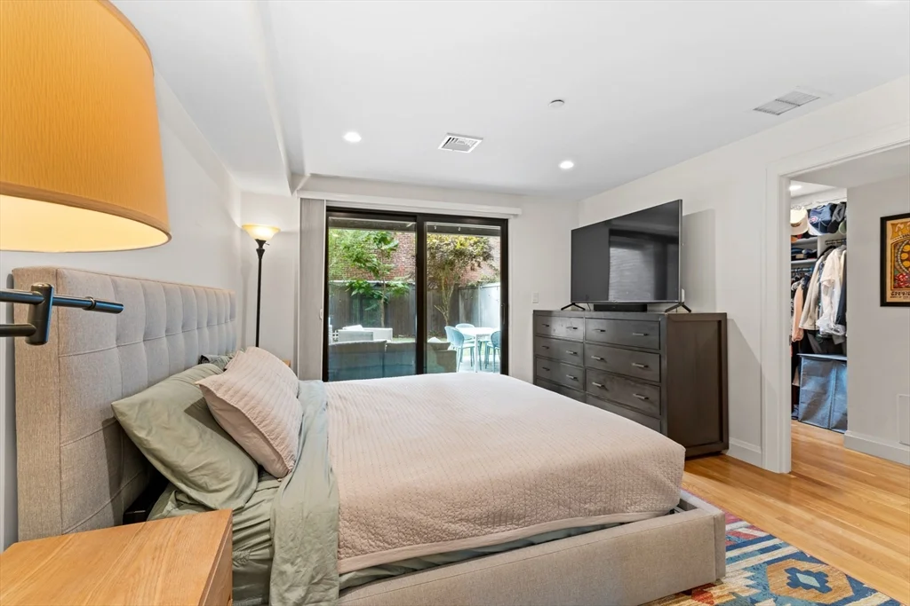 2 bed, 2 bath apartment for rent at 519 Shawmut Ave Unit 1, South End — photo 13 of 22