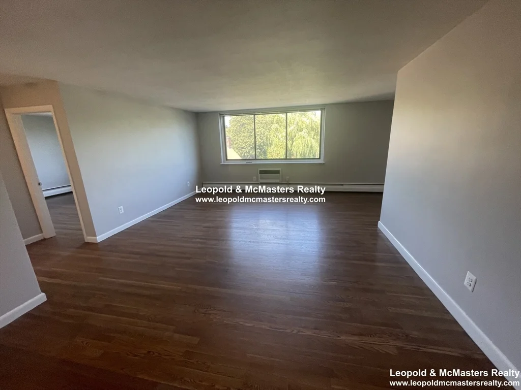 2 bed, 2 bath apartment for rent at 519 Washington St Unit 14, Griggs Park — photo 7 of 8