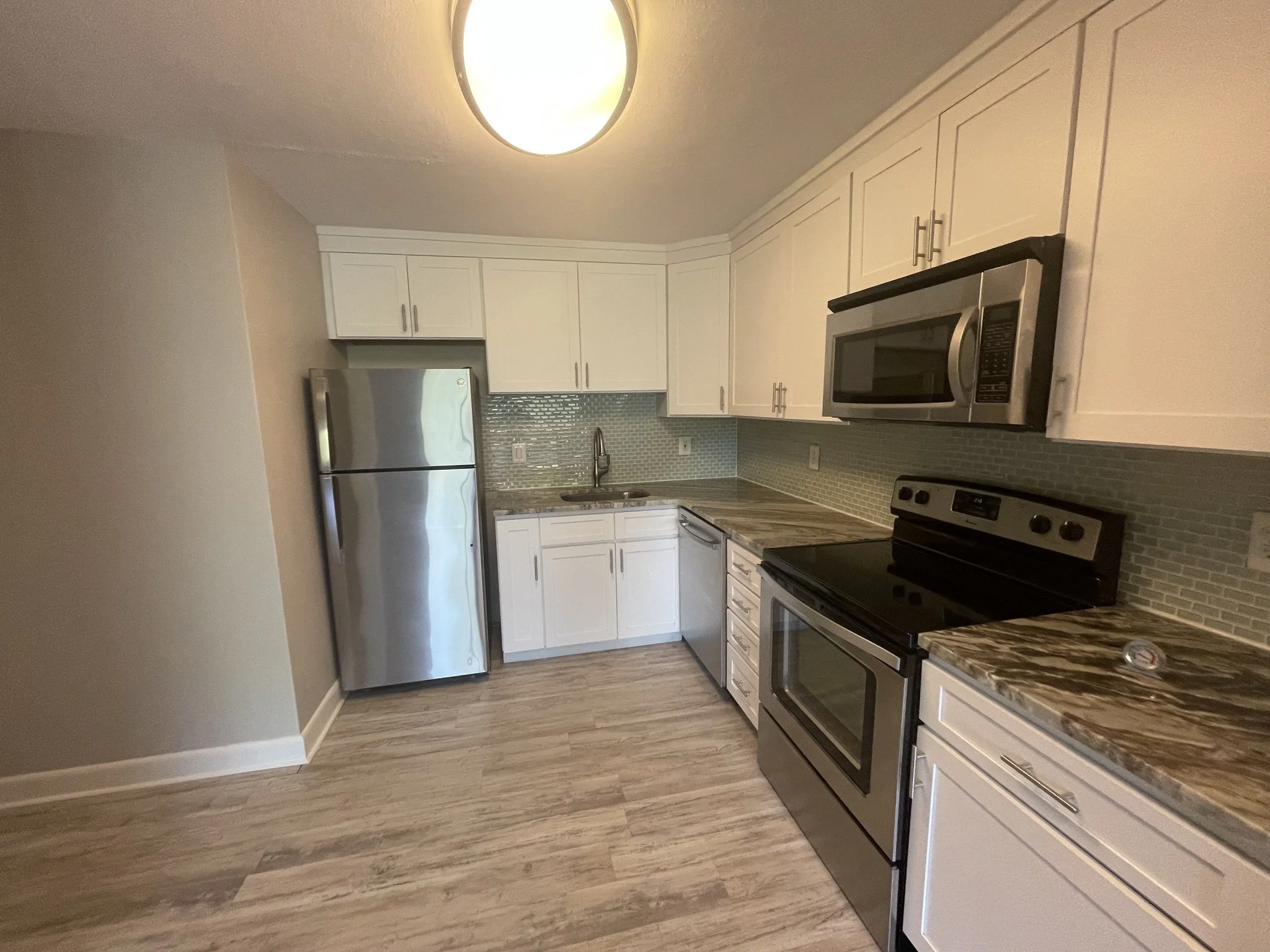 2 bed, 2 bath apartment for rent at 519 Washington St Unit 9, Coolidge Corner — photo 3 of 13