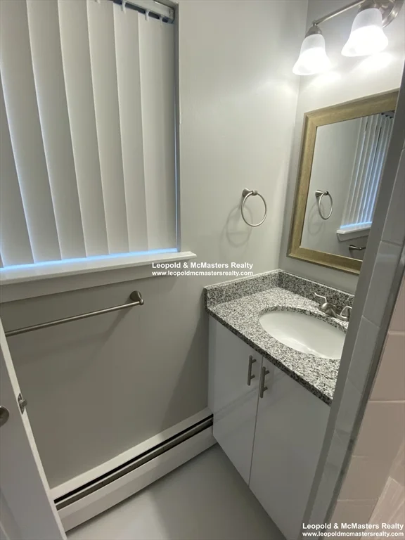 2 bed, 2 bath apartment for rent at 519 Washington Unit 2, Griggs Park — photo 7 of 11