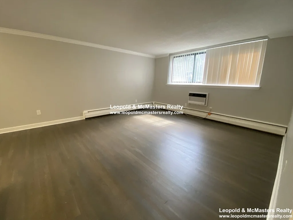 2 bed, 2 bath apartment for rent at 519 Washington Unit 2, Griggs Park — photo 4 of 11