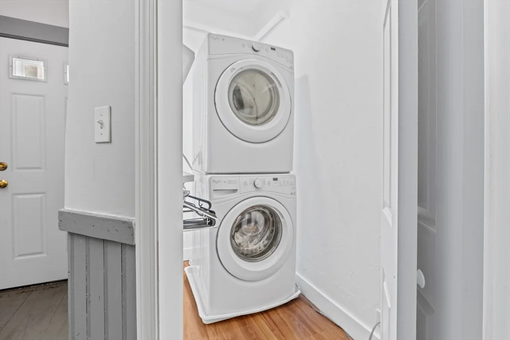 2 bed, 1 bath apartment for rent at 52-54 Church St Unit 1, Prospect Hill — photo 11 of 15