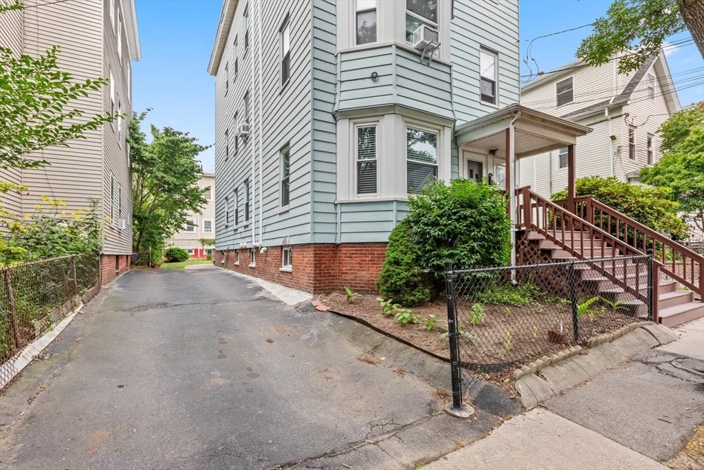 2 bed, 1 bath apartment for rent at 52-54 Church St Unit 1, Prospect Hill — photo 14 of 15