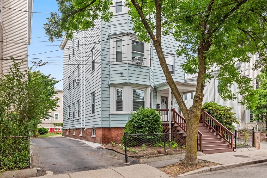 2 bed, 1 bath apartment for rent at 52-54 Church St Unit 1, Prospect Hill — photo 1 of 15