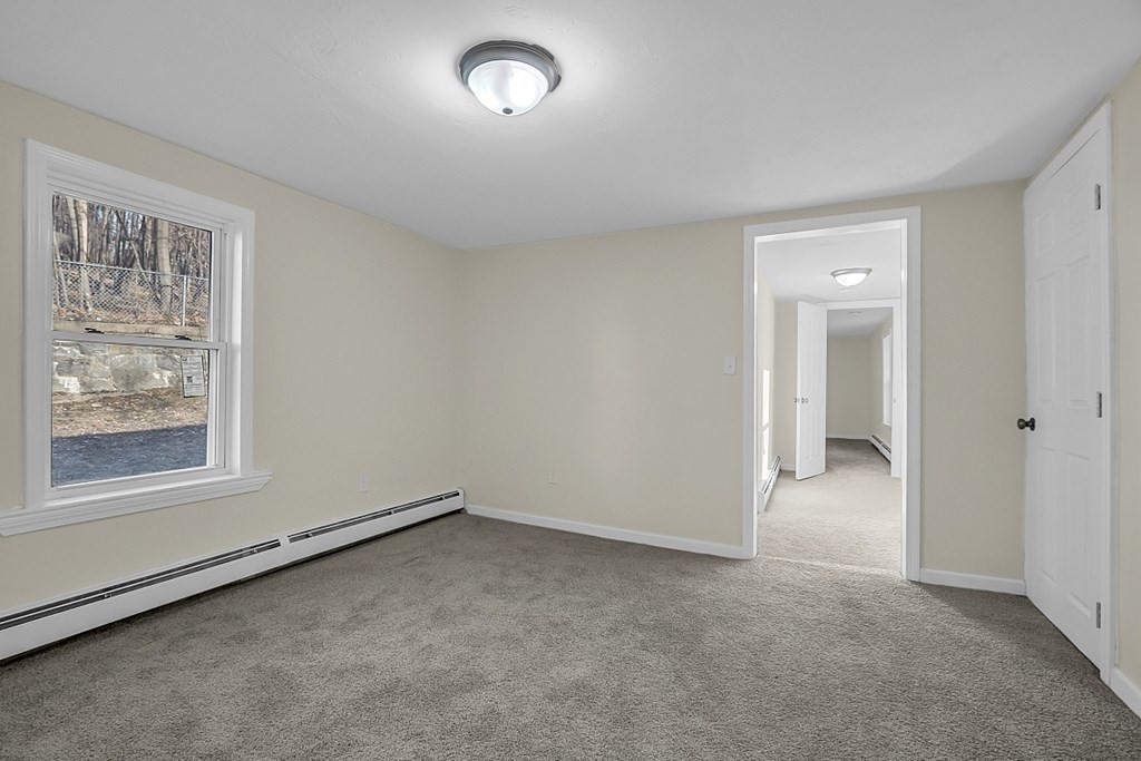 4 bed, 2 bath apartment for rent at 52-54 Mount Globe St Unit 52, Fitchburg — photo 5 of 20