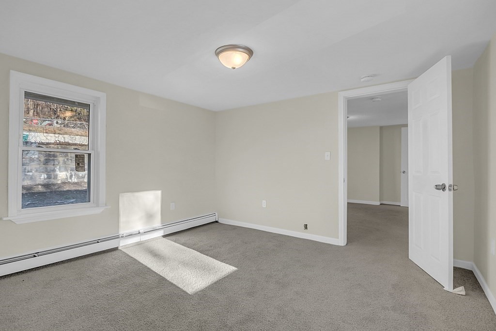 4 bed, 2 bath apartment for rent at 52-54 Mount Globe St Unit 52, Fitchburg — photo 13 of 20