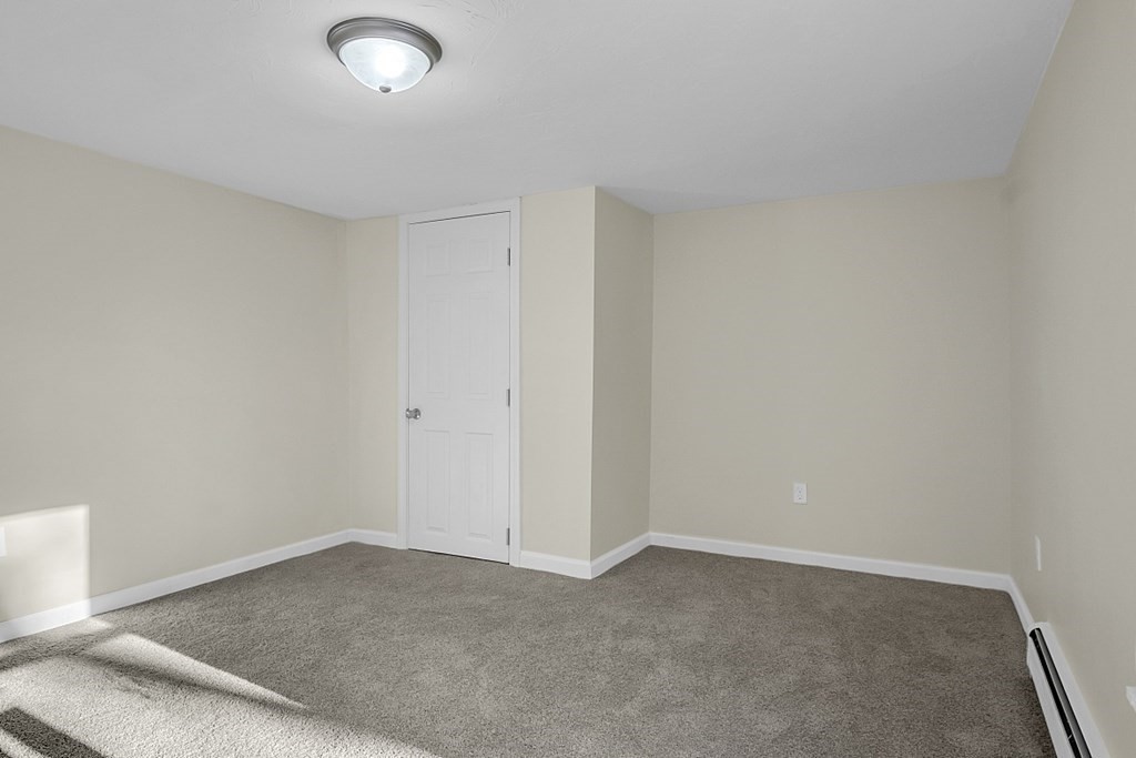 4 bed, 2 bath apartment for rent at 52-54 Mount Globe St Unit 52, Fitchburg — photo 20 of 20