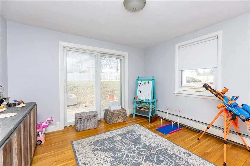 3 bed, 1 bath apartment for rent at 52 Albemarle Ave Unit 52, Lexington — photo 11 of 23