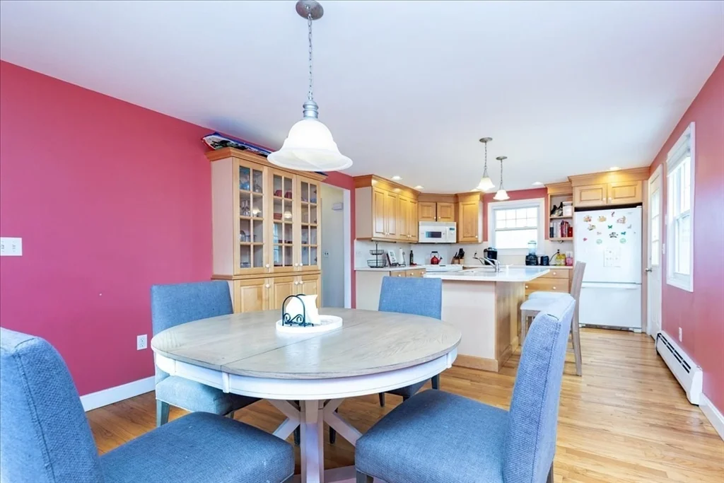 3 bed, 1 bath apartment for rent at 52 Albemarle Ave Unit 52, Lexington — photo 9 of 23