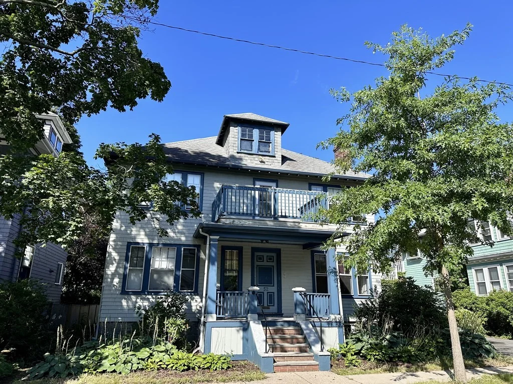 2 bed, 1 bath apartment for rent at 52 Aldworth St Unit 1, Jamaica Plain
