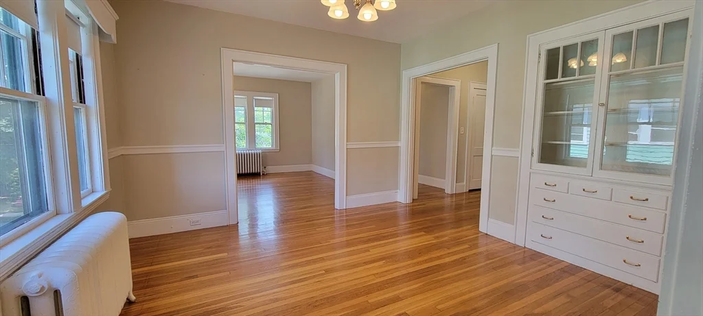 2 bed, 1 bath apartment for rent at 52 Aldworth St Unit 2, Jamaica Plain — photo 6 of 21
