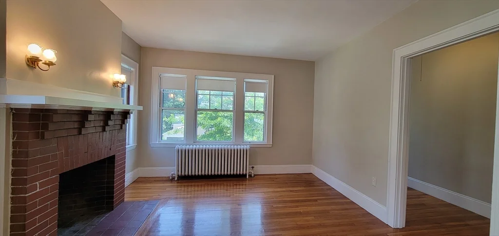 2 bed, 1 bath apartment for rent at 52 Aldworth St Unit 2, Jamaica Plain — photo 9 of 21
