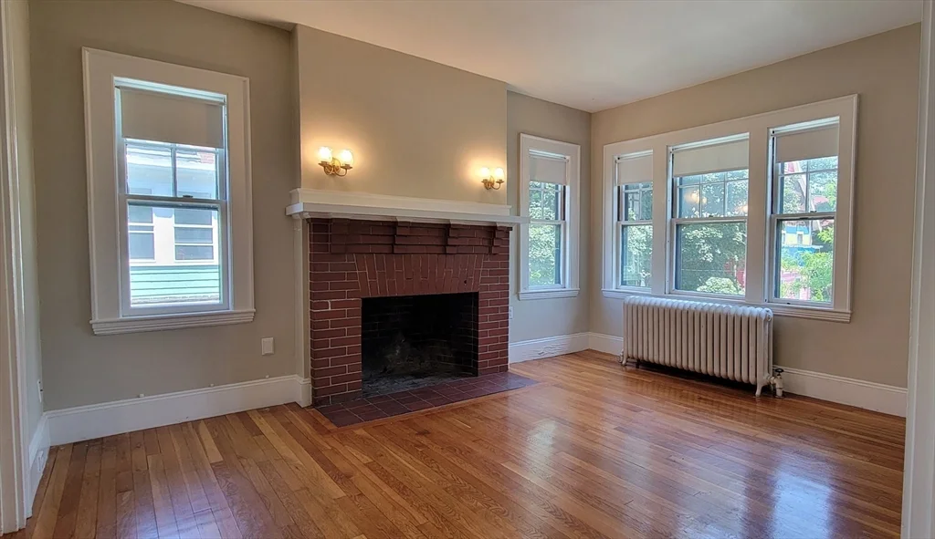 2 bed, 1 bath apartment for rent at 52 Aldworth St Unit 2, Jamaica Plain — photo 10 of 21
