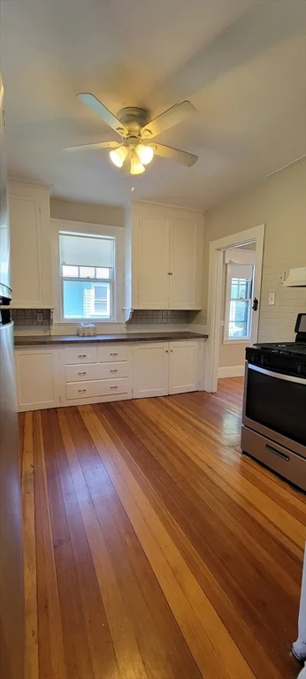 2 bed, 1 bath apartment for rent at 52 Aldworth St Unit 2, Jamaica Plain — photo 4 of 21