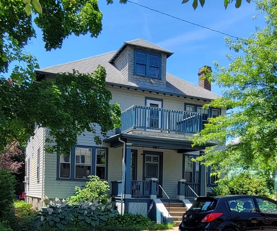 2 bed, 1 bath apartment for rent at 52 Aldworth St Unit 2, Jamaica Plain