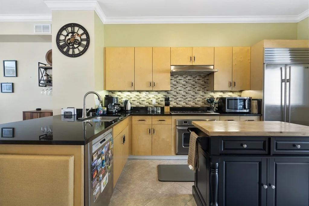 2 bed, 2 bath apartment for rent at 52 Athens Unit 3, South Boston — photo 3 of 20