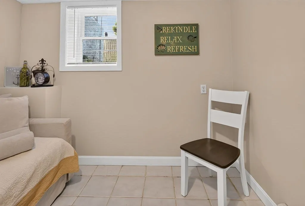 2 bed, 1 bath apartment for rent at 52 Beach St Unit 2, White Horse Beach — photo 18 of 21