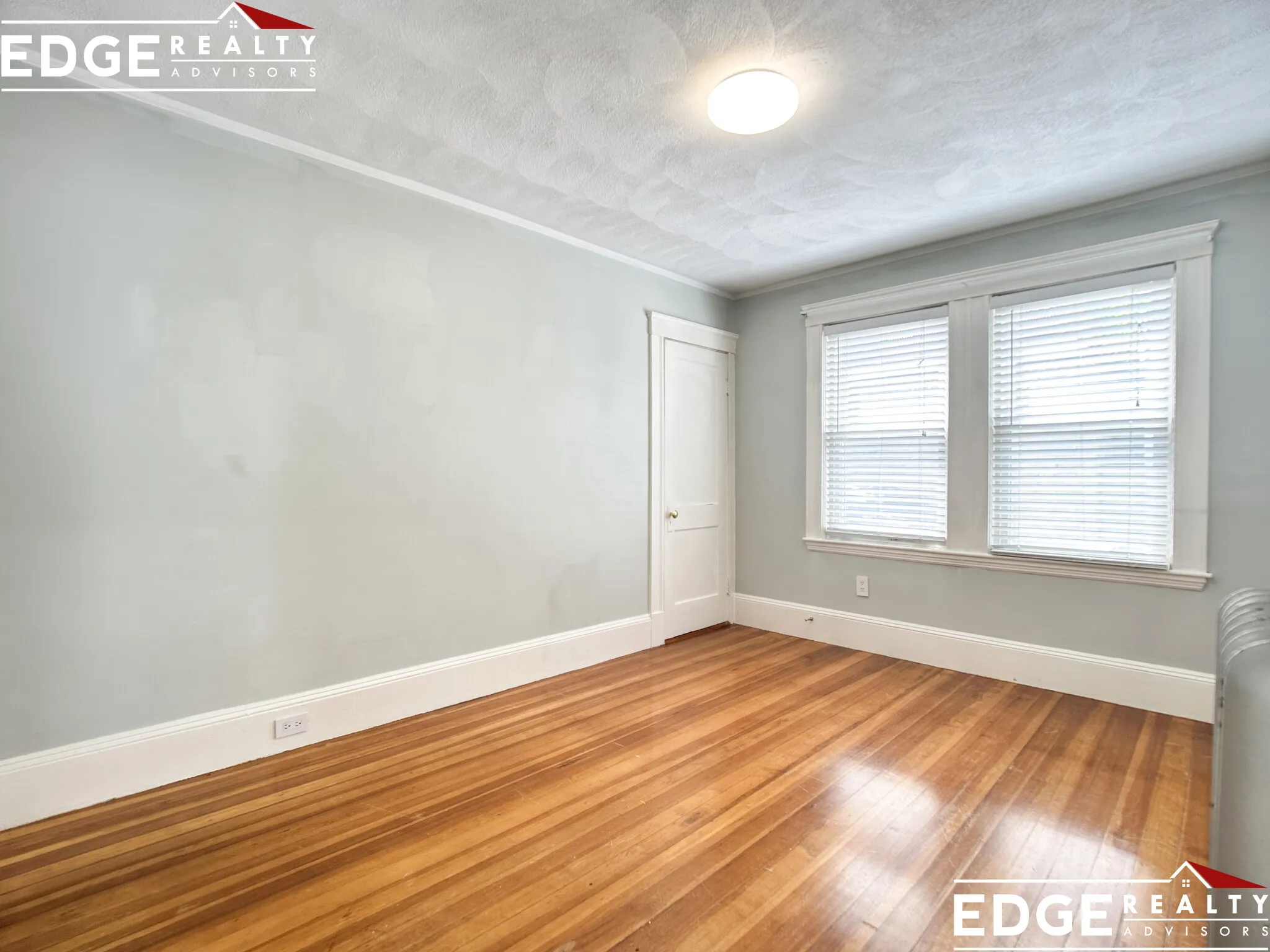 2 bed, 1 bath apartment for rent at 52 Beacon Park Unit 1, Newton Corner — photo 4 of 8
