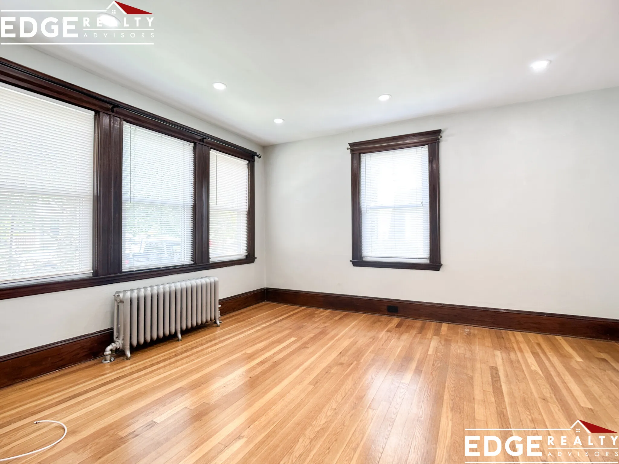 2 bed, 1 bath apartment for rent at 52 Beacon Park Unit 1, Newton Corner — photo 2 of 8