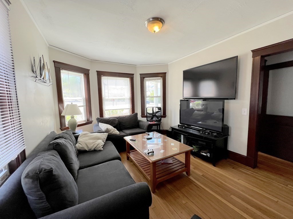 3 bed, 2 bath apartment for rent at 52 Blenford Rd Unit 52, Brighton — photo 6 of 15