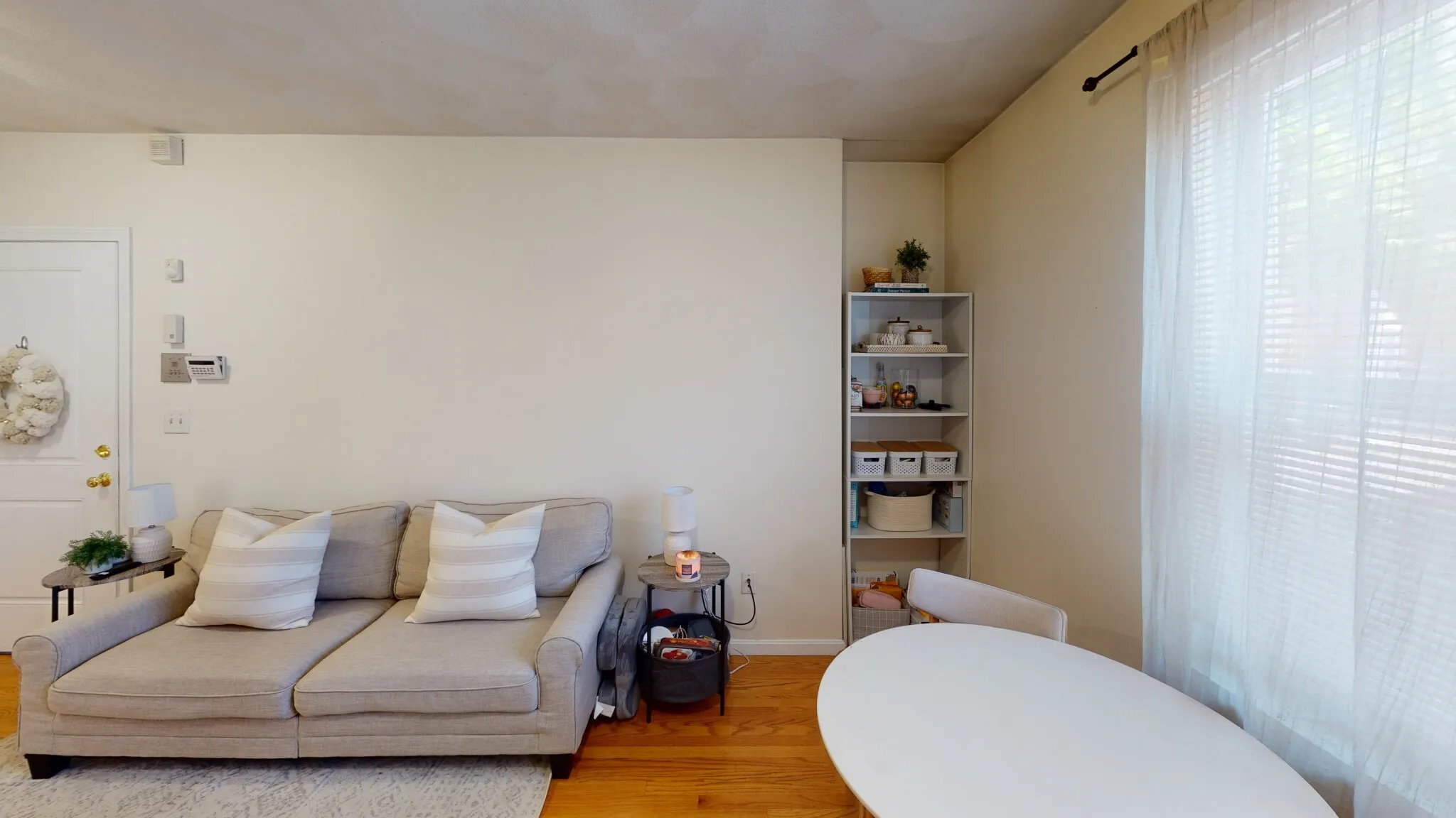 2 bed, 1 bath apartment for rent at 52 Brooks St Unit 1, East Boston — photo 3 of 8