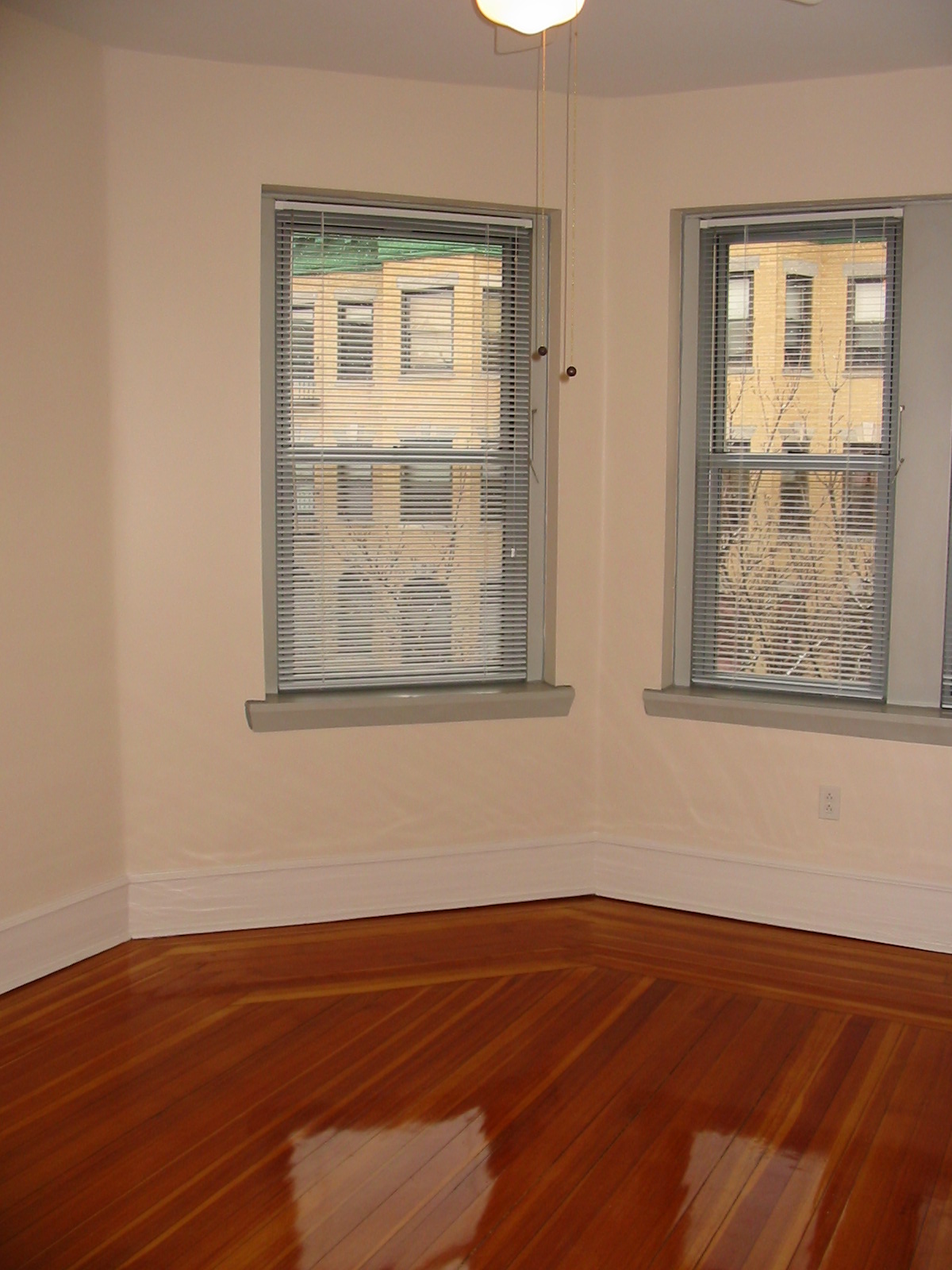 1 bed, 1 bath apartment for rent at 52 Burbank St Unit 10, Fenway — photo 4 of 6