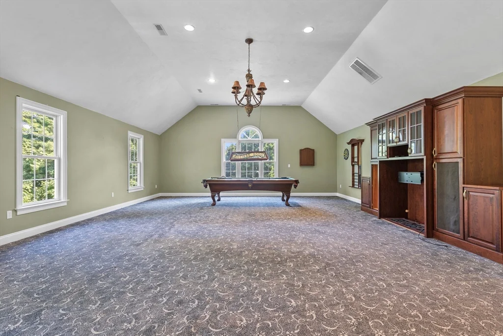 4 bed, 3 bath apartment for rent at 52 Chandler Cir, Andover — photo 12 of 30