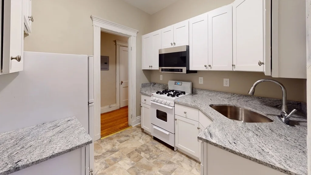 1 bed, 1 bath apartment for rent at 52 Charlesgate E Unit 159, Fenway