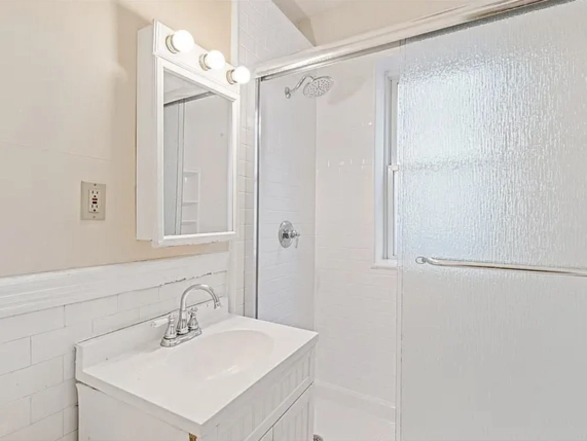 2 bed, 1 bath apartment for rent at 52 Charlesgate E Unit 170, Fenway — photo 4 of 11