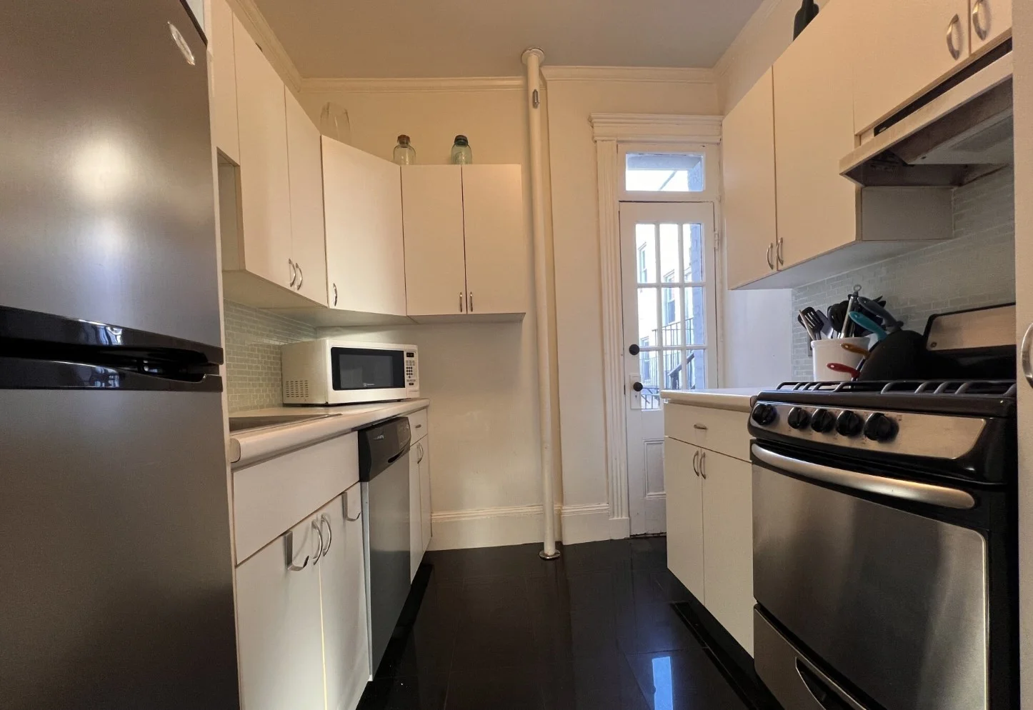 1 bed, 1 bath apartment for rent at 52 Charlesgate E Unit 174, Fenway — photo 5 of 9