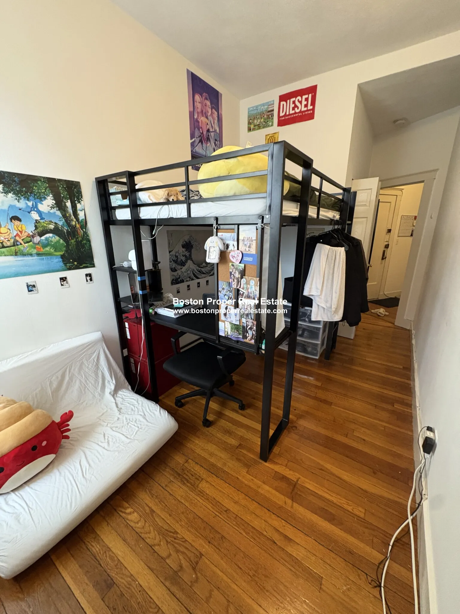 3 bed, 1 bath apartment for rent at 52 Charlesgate East Unit 154, Fenway — photo 5 of 12