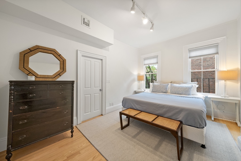 1 bed, 1 bath apartment for rent at 52 Clarendon St Unit 2FURNISHED, South End — photo 8 of 15
