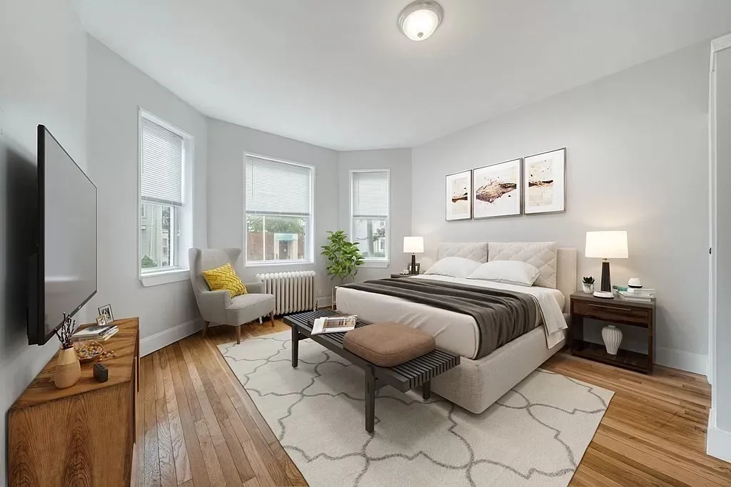 2 bed, 1 bath apartment for rent at 52 Clark Ave Unit 1, Chelsea — photo 5 of 8