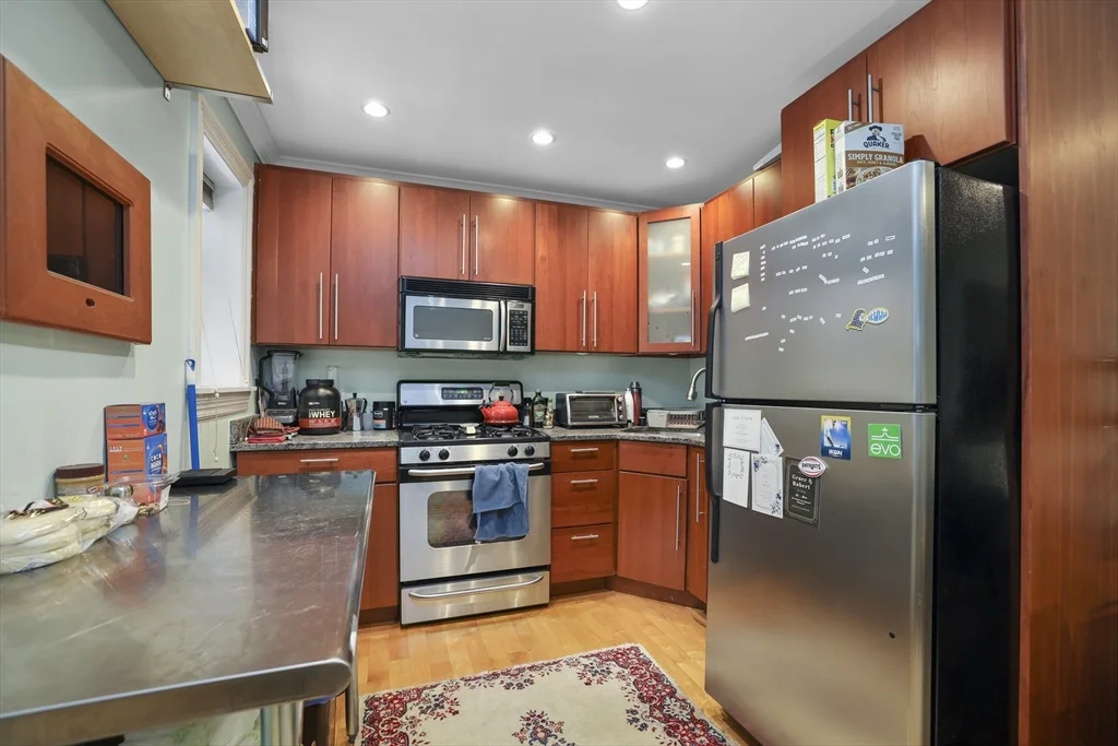 1 bed, 1 bath apartment for rent at 52 Cooper St Unit 1, North End — photo 9 of 18